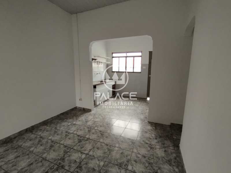 Casa Comercial para alugar com 2 quartos, 70m² - Foto 16