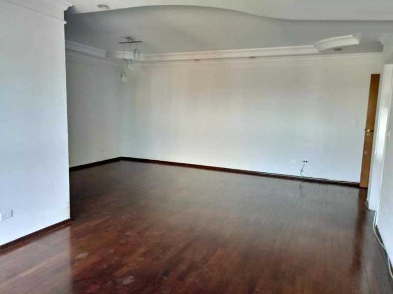 Apartamento à venda com 3 quartos, 140m² - Foto 2