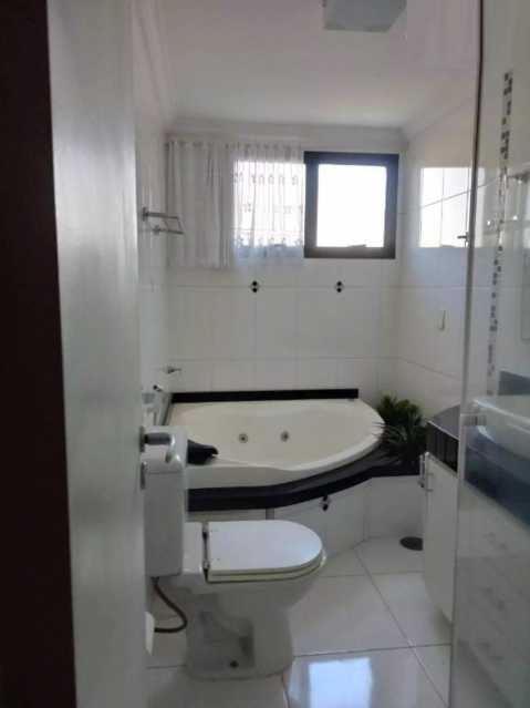 Apartamento à venda com 3 quartos, 140m² - Foto 26