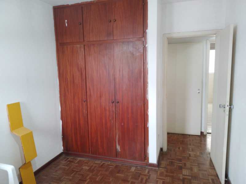 Apartamento à venda com 3 quartos, 121m² - Foto 10