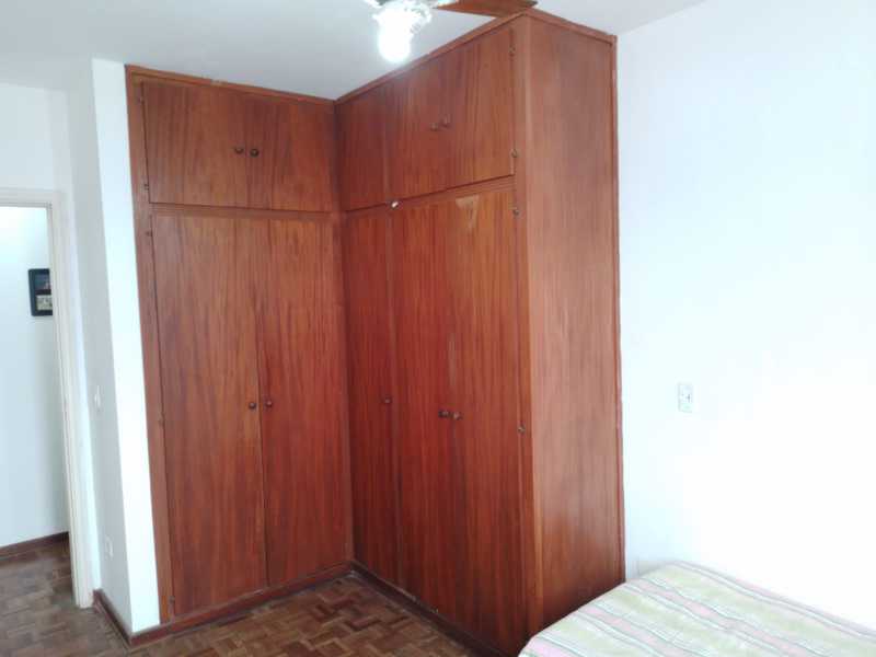 Apartamento à venda com 3 quartos, 121m² - Foto 8