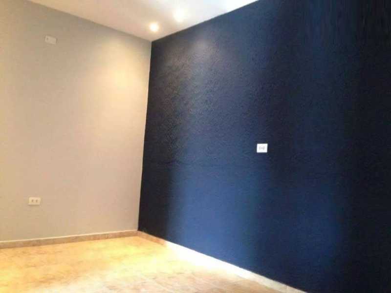 Casa à venda com 3 quartos, 160m² - Foto 2