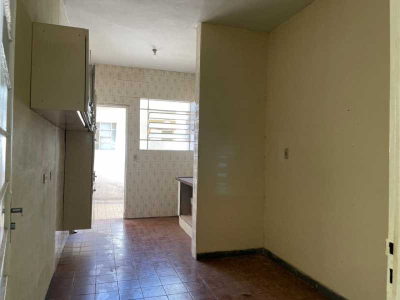 Casa à venda com 3 quartos, 170m² - Foto 13