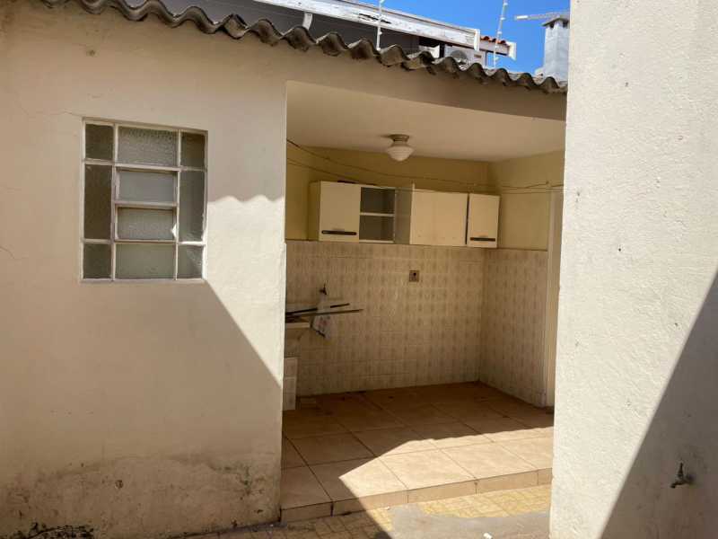 Casa à venda com 3 quartos, 170m² - Foto 15