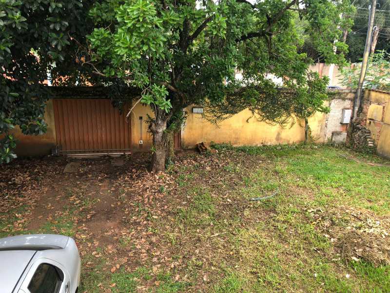 Chácara à venda com 2 quartos, 250m² - Foto 3