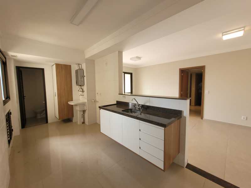 Apartamento à venda com 3 quartos, 98m² - Foto 2