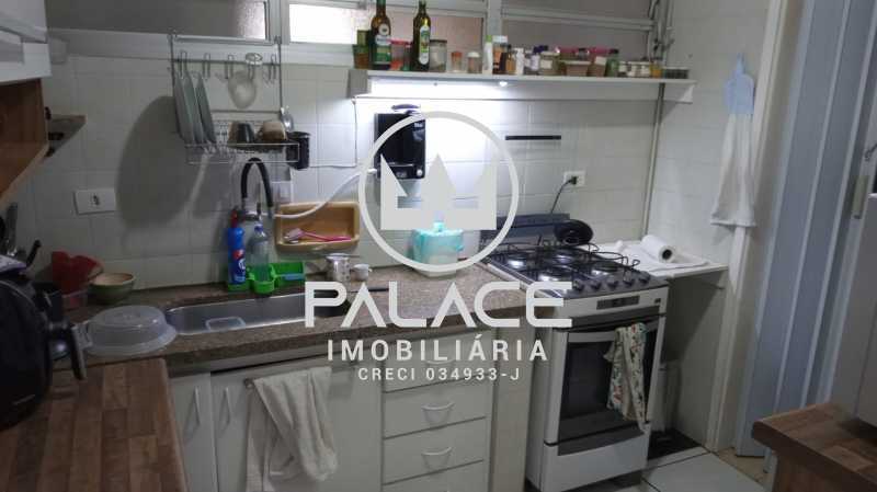 Apartamento à venda com 3 quartos, 107m² - Foto 13