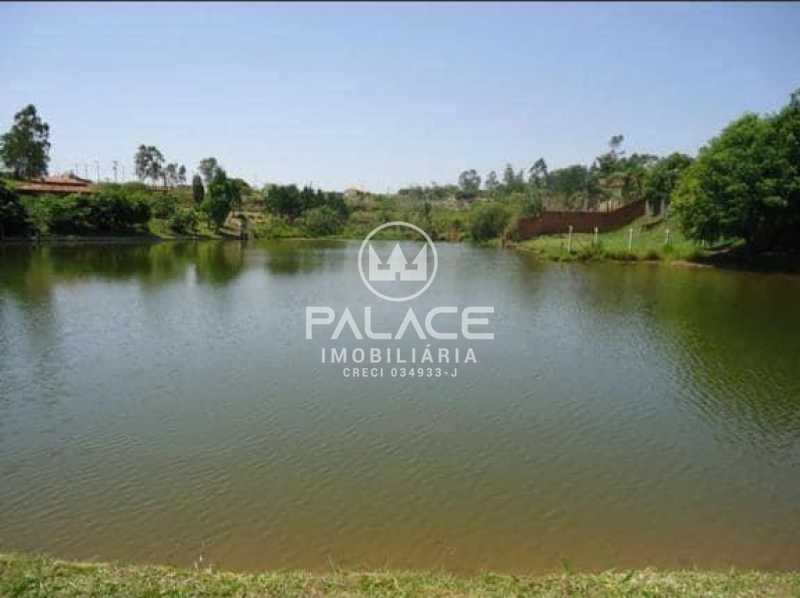 Chácara à venda com 1 quarto, 90m² - Foto 4