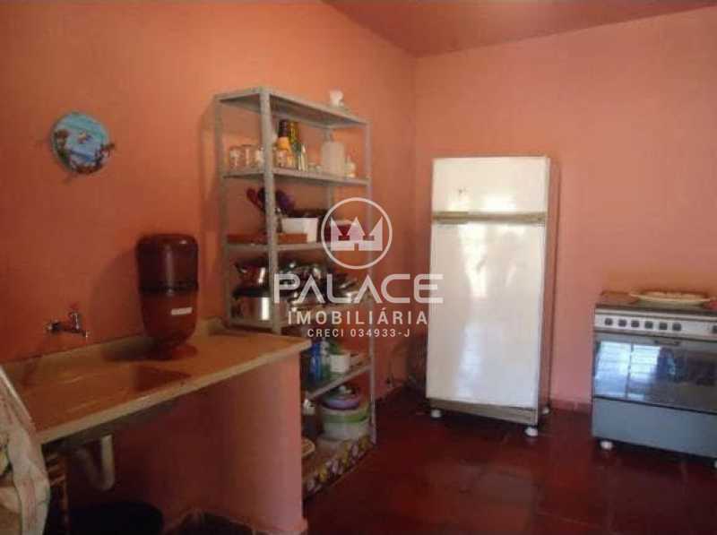 Chácara à venda com 1 quarto, 90m² - Foto 9