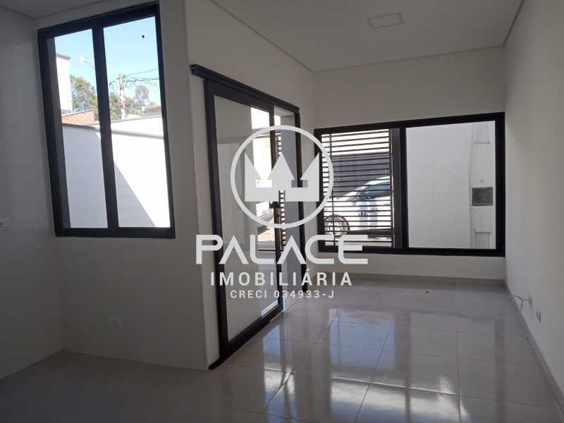 Casa à venda com 1 quarto, 40m² - Foto 2