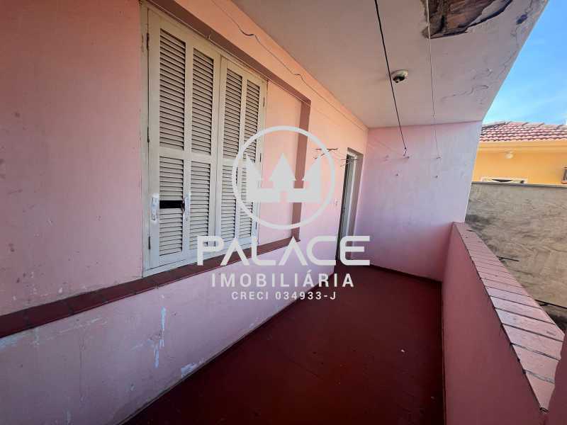 Casa à venda com 3 quartos, 160m² - Foto 18