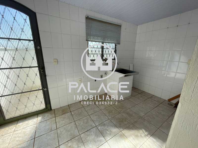 Casa Comercial à venda com 5 quartos, 343m² - Foto 28