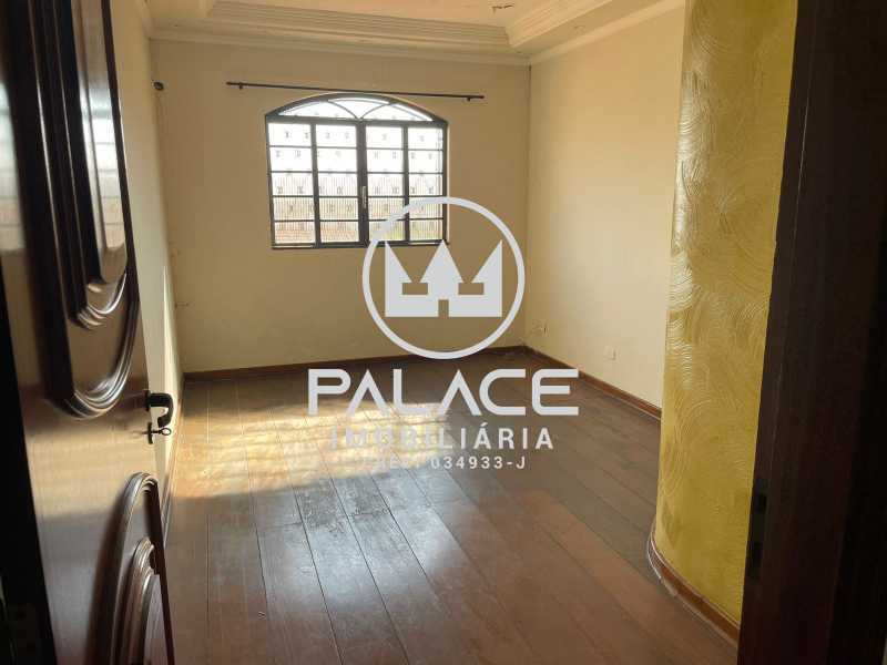 Casa Comercial à venda com 5 quartos, 343m² - Foto 26