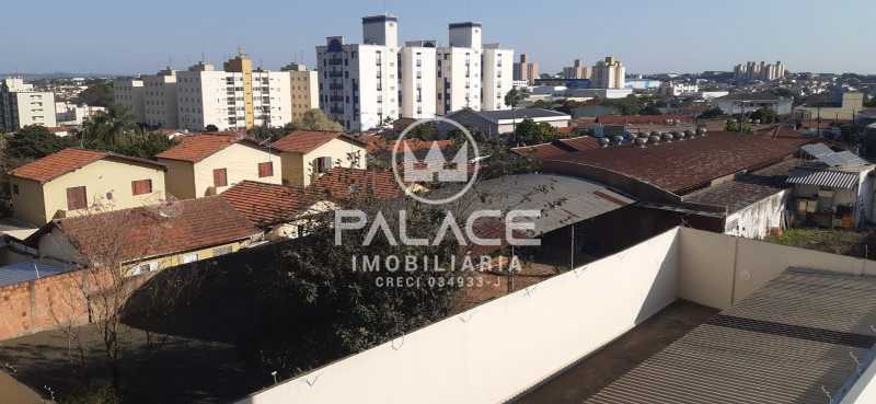 Apartamento à venda com 2 quartos, 68m² - Foto 14