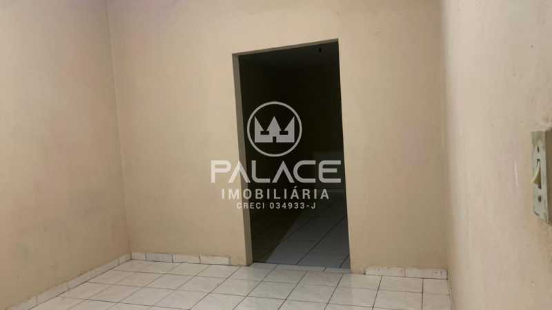 Casa para alugar com 2 quartos, 150m² - Foto 10