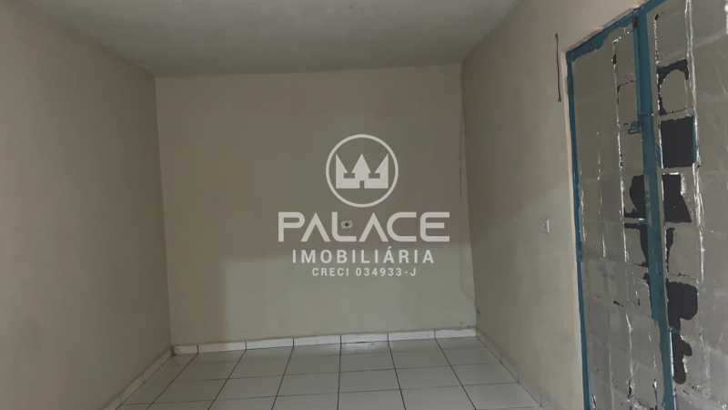 Casa para alugar com 2 quartos, 150m² - Foto 11