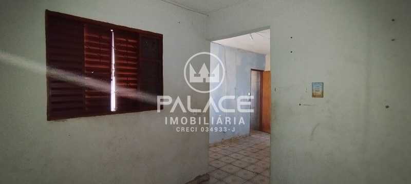 Casa à venda e aluguel com 1 quarto, 250m² - Foto 16