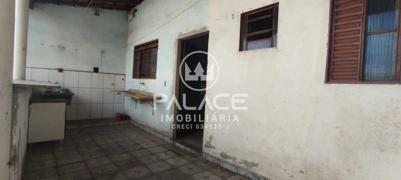 Casa à venda e aluguel com 1 quarto, 250m² - Foto 19