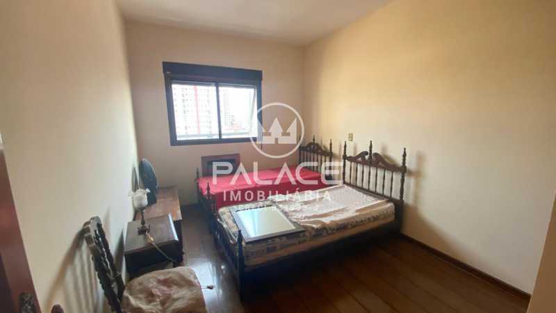 Apartamento à venda com 4 quartos, 174m² - Foto 11