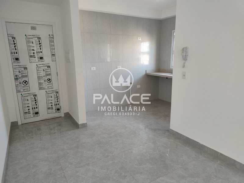 Apartamento à venda com 2 quartos, 74m² - Foto 2