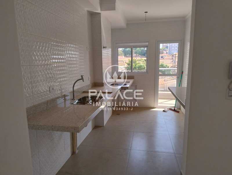 Apartamento à venda com 2 quartos, 72m² - Foto 9