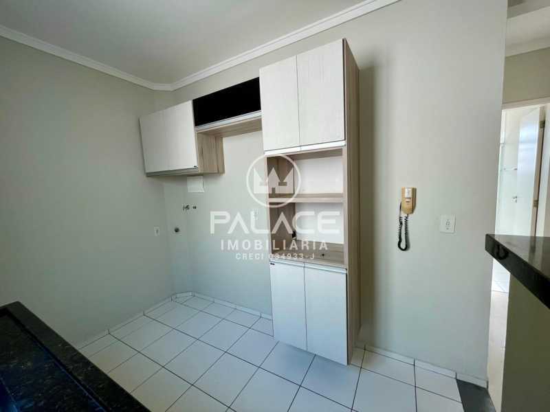 Apartamento à venda com 2 quartos, 45m² - Foto 10