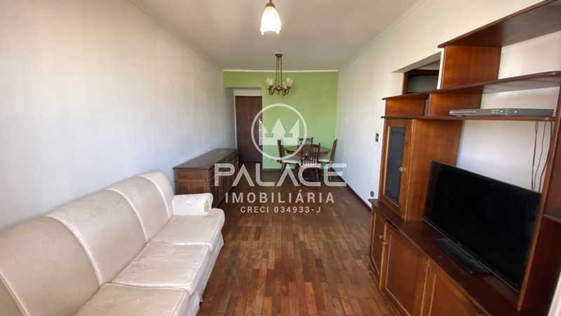 Apartamento à venda com 2 quartos, 77m² - Foto 5