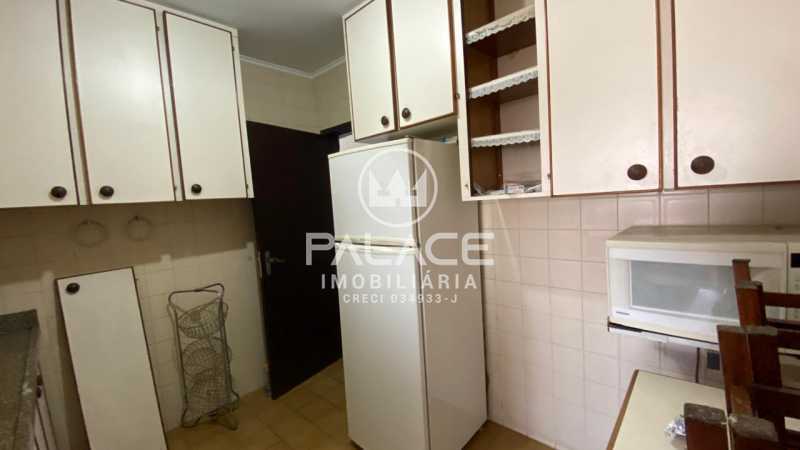 Apartamento à venda com 2 quartos, 77m² - Foto 20