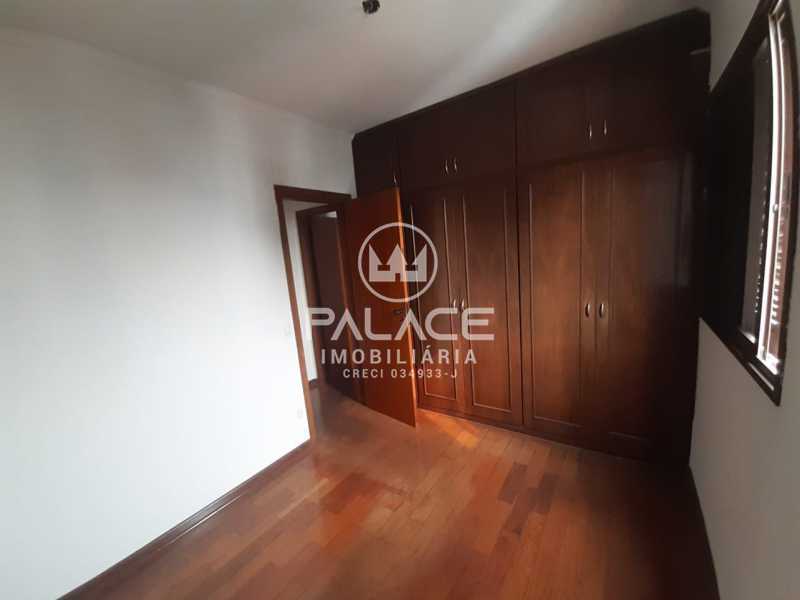 Apartamento à venda com 2 quartos, 72m² - Foto 12