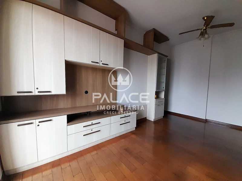 Apartamento à venda com 2 quartos, 72m² - Foto 2