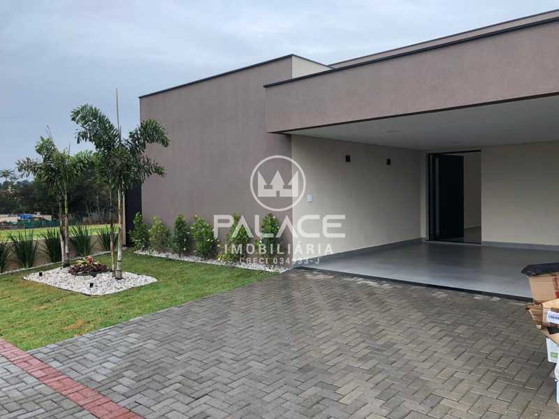 Casa de Condomínio à venda com 3 quartos, 170m² - Foto 1