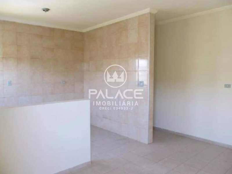 Casa à venda com 2 quartos, 156m² - Foto 10