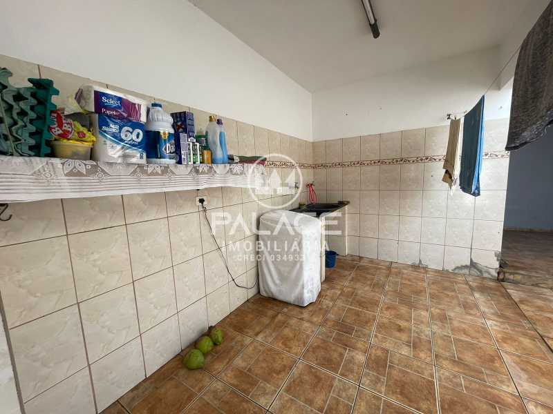 Casa de Condomínio à venda com 4 quartos, 242m² - Foto 19