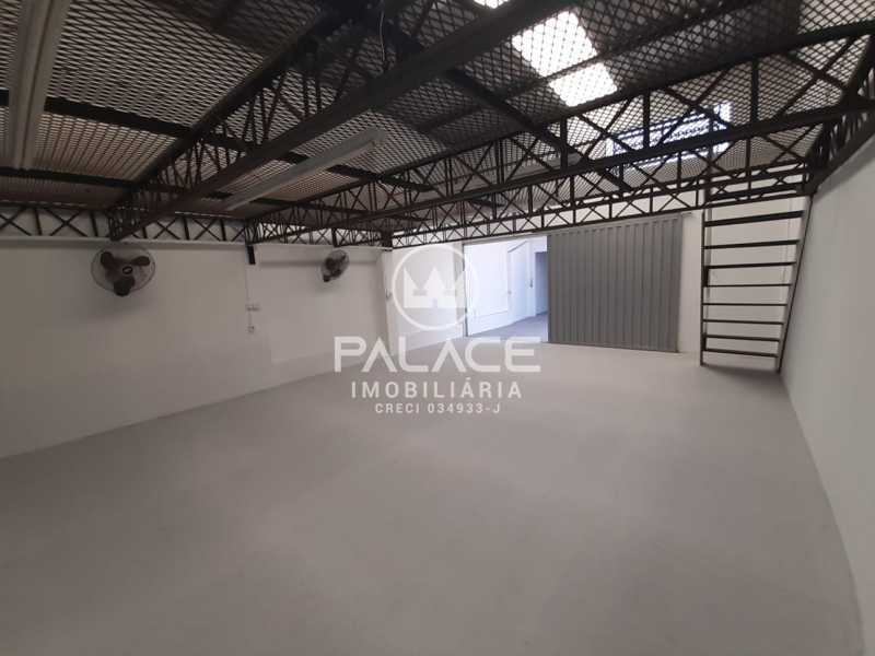 Casa Comercial à venda e aluguel com 2 quartos, 160m² - Foto 15