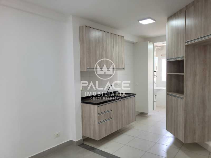 Apartamento para alugar com 2 quartos, 63m² - Foto 11