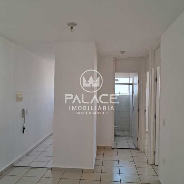 Apartamento à venda com 2 quartos, 44m² - Foto 1