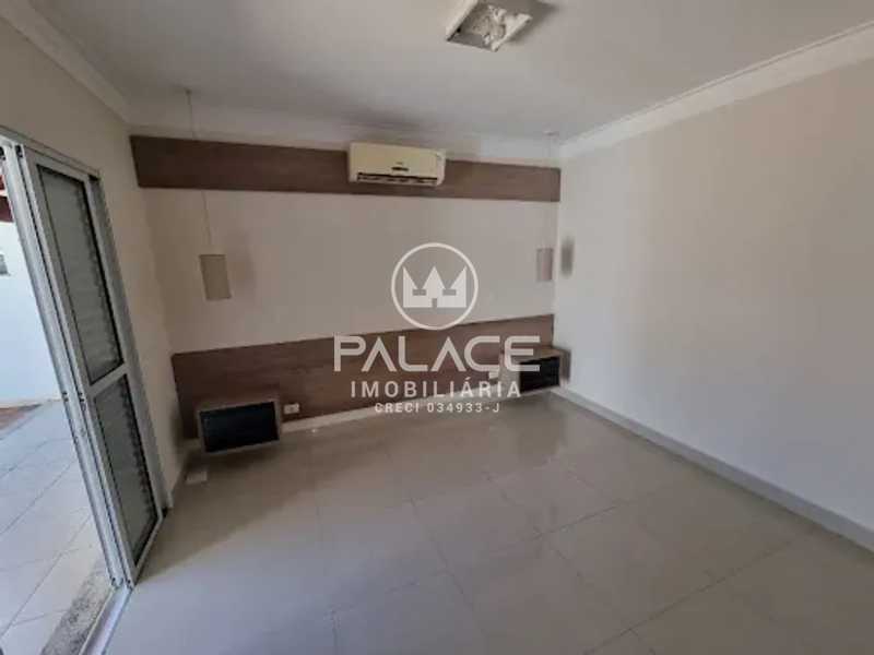 Casa à venda com 3 quartos, 230m² - Foto 12