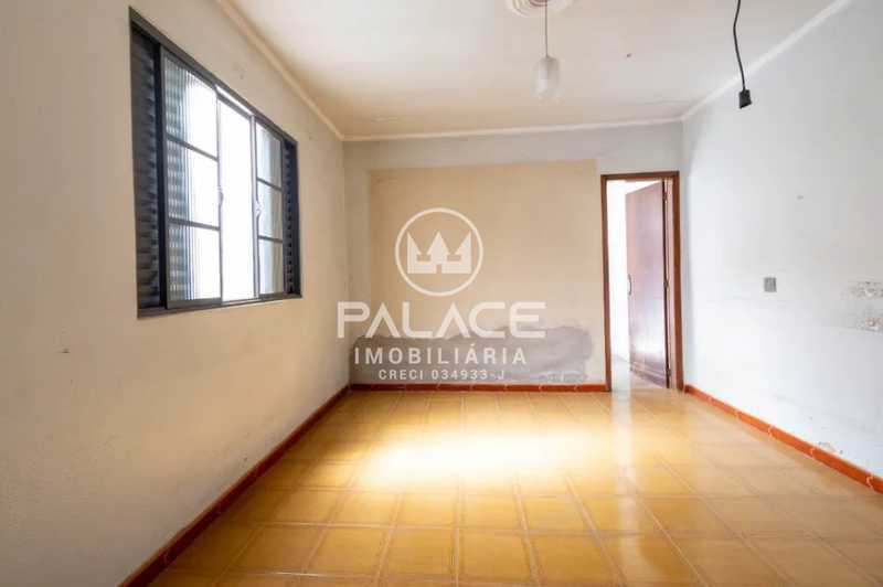 Casa à venda com 4 quartos, 266m² - Foto 11