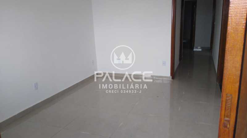 Casa à venda com 4 quartos, 160m² - Foto 17