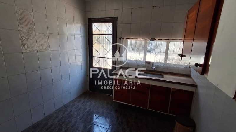 Casa à venda com 3 quartos, 140m² - Foto 30