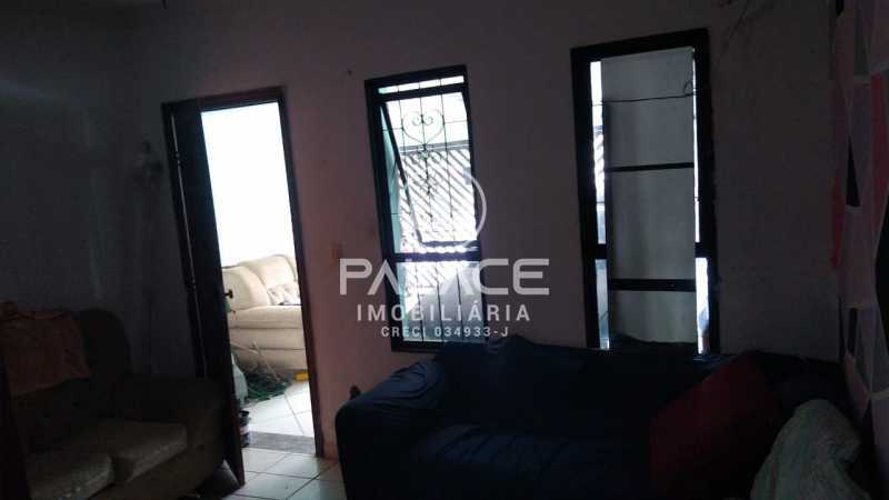 Casa à venda com 4 quartos, 150m² - Foto 1