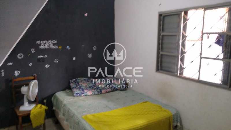 Casa à venda com 4 quartos, 150m² - Foto 2