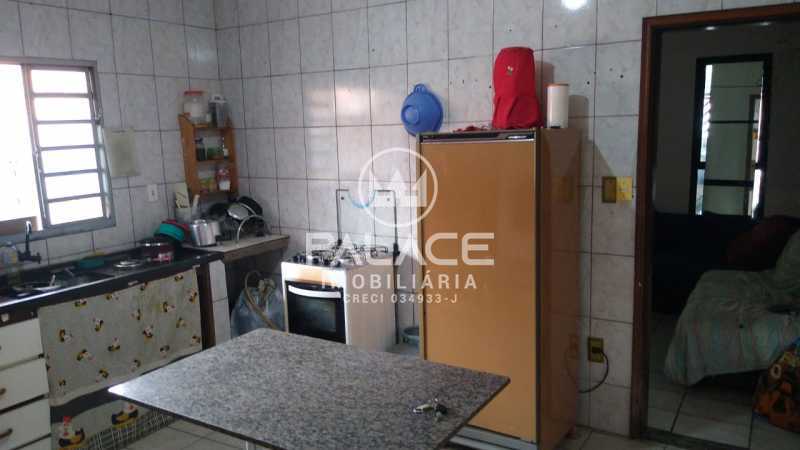 Casa à venda com 4 quartos, 150m² - Foto 9