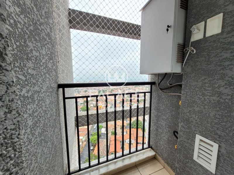 Apartamento à venda e aluguel com 2 quartos, 66m² - Foto 15