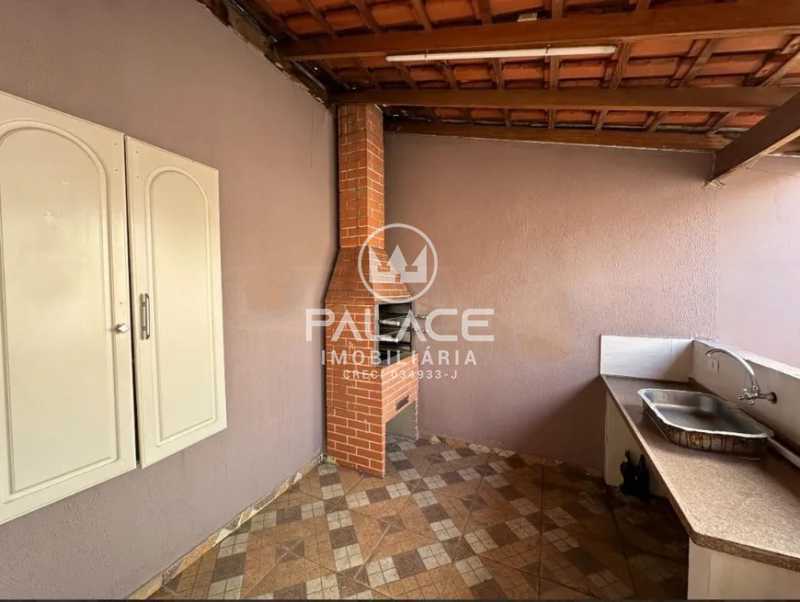 Casa à venda com 3 quartos, 260m² - Foto 11