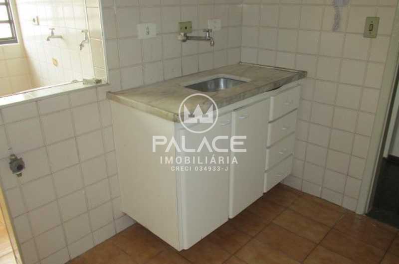 Apartamento para alugar com 2 quartos, 65m² - Foto 5