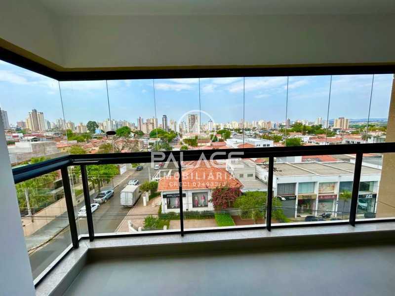 Apartamento à venda com 3 quartos, 110m² - Foto 1