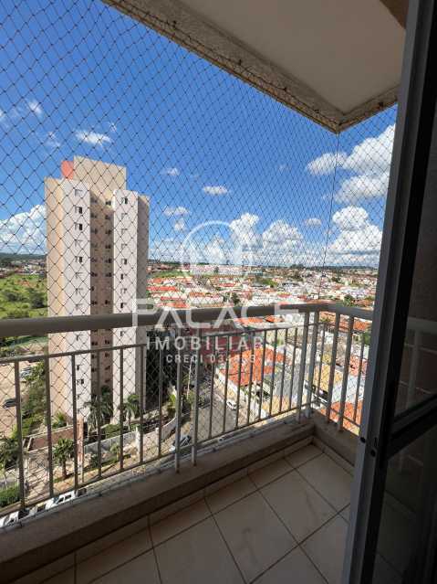 Apartamento à venda com 2 quartos, 61m² - Foto 2