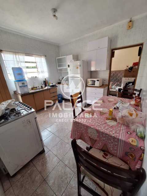 Casa à venda com 2 quartos, 101m² - Foto 4