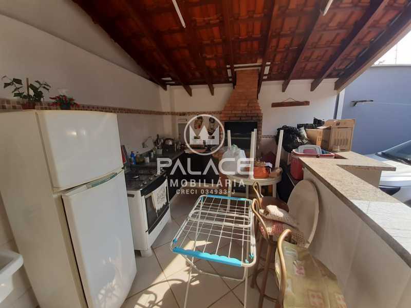 Casa à venda com 2 quartos, 125m² - Foto 20